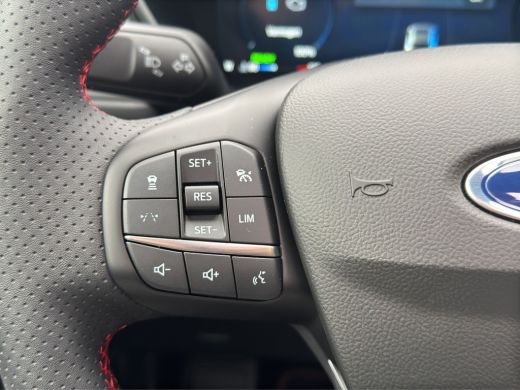 Ford Kuga 2.5 PHEV ST-Line X | Black Pack | Panoramadak | Trekhaak | 20 Inch ActivLease financial lease