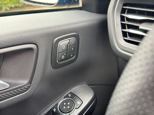 Ford Kuga 2.5 PHEV ST-Line X | Black Pack | Panoramadak | Trekhaak | 20 Inch ActivLease financial lease