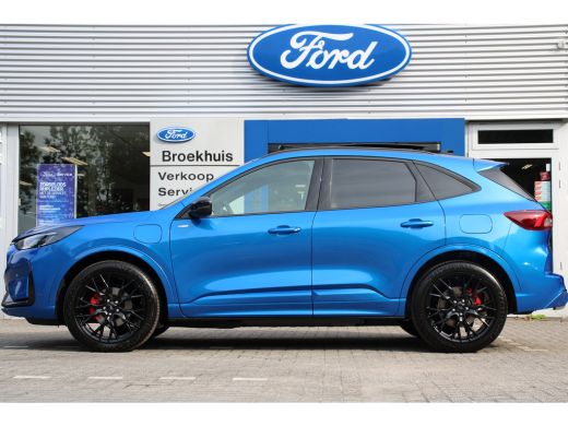 Ford Kuga 2.5 PHEV ST-Line X | NL-AUTO! | BLACK PACK | WINTERPACK | MATRIX KOPLAMPEN | DEALER OH! | ADAPTIV... ActivLease financial lease