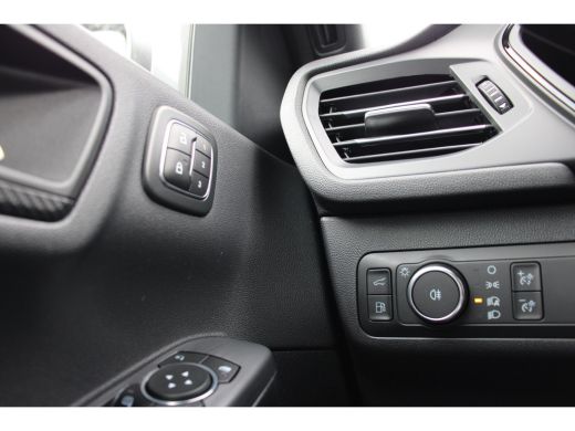 Ford Kuga 2.5 PHEV ST-Line X | NL-AUTO! | BLACK PACK | WINTERPACK | MATRIX KOPLAMPEN | DEALER OH! | ADAPTIV... ActivLease financial lease