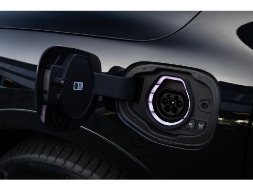 Ford Kuga 2.5 PHEV ST-Line X | Pano | 360 camera | B&O | Adap cruise | Stuur/stoel/voorruit verwarming | Ap... ActivLease financial lease