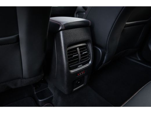 Ford Kuga 2.5 PHEV ST-Line X | Pano | 360 camera | B&O | Adap cruise | Stuur/stoel/voorruit verwarming | Ap... ActivLease financial lease