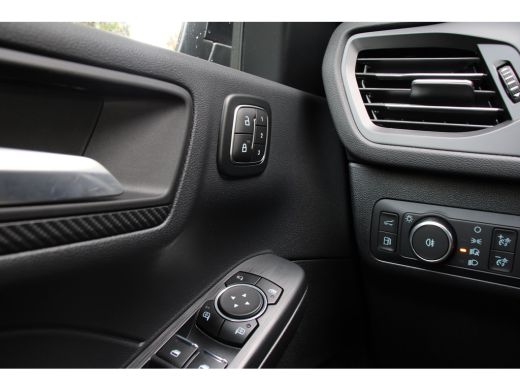 Ford Kuga 2.5 PHEV ST-Line X | SHOWROOM DEAL! | VOL! | BLACK PACK | PANO DAK | MATRIX LED | ELEKTR TREKHAAK... ActivLease financial lease