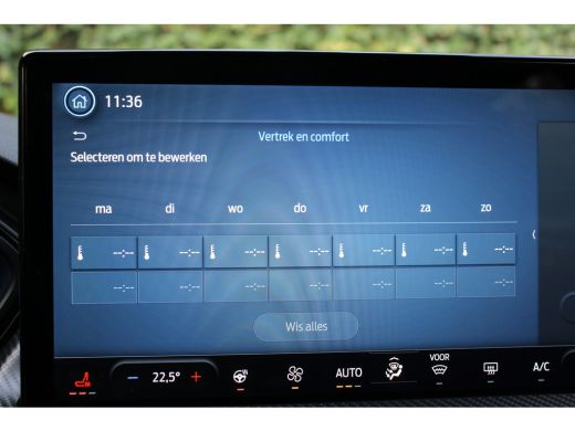 Ford Kuga 2.5 PHEV ST-Line X | SHOWROOM DEAL! | VOL! | BLACK PACK | PANO DAK | MATRIX LED | ELEKTR TREKHAAK... ActivLease financial lease