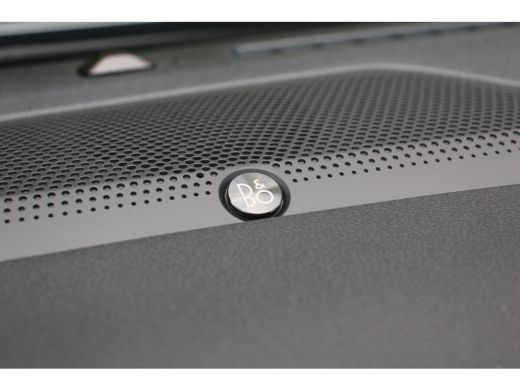 Ford Kuga 2.5 PHEV ST-Line X | SHOWROOM DEAL! | VOL! | BLACK PACK | PANO DAK | MATRIX LED | ELEKTR TREKHAAK... ActivLease financial lease