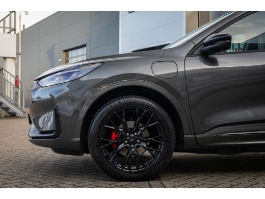 Ford Kuga Plug-In Hybrid Sound Edition | 20 inch LM Velgen | Trekhaak inklapbaar | B&O | Audio-navigatiesys... ActivLease financial lease