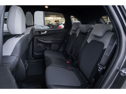 Ford Kuga Plug-In Hybrid Sound Edition | 20 inch LM Velgen | Trekhaak inklapbaar | B&O | Audio-navigatiesys... ActivLease financial lease