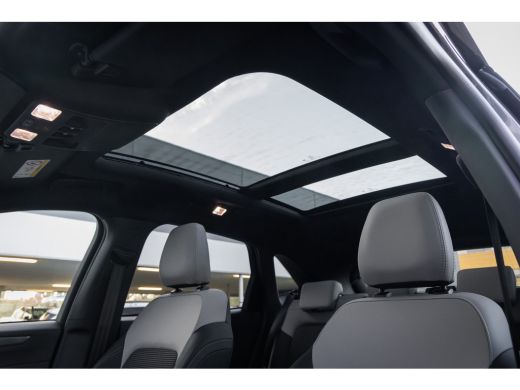 Ford Kuga Plug-In Hybrid Sound Edition | 20 inch LM Velgen | Trekhaak inklapbaar | B&O | Audio-navigatiesys... ActivLease financial lease