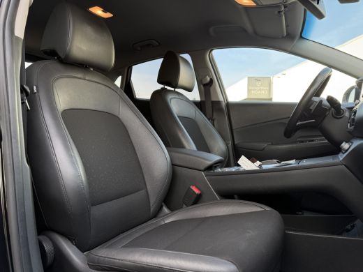 Hyundai Kona EV Fashion 64 kWh | Navi | Camera | KRELL Sound | ActivLease financial lease
