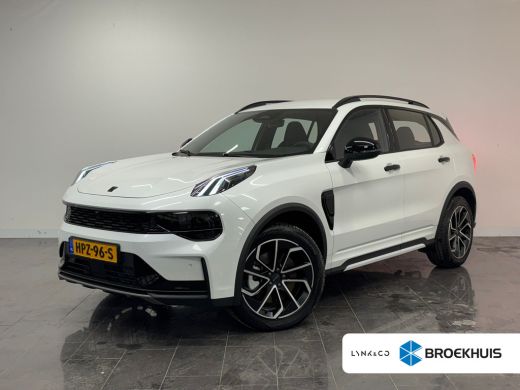 Lynk & Co 01 1.5 Core | Trekhaak | Achteruitrijcamera | Apple Carplay/Android Auto | Cruise control adaptief |...