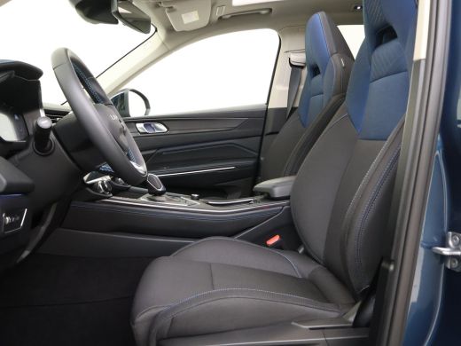 Lynk & Co 01 1.5 Panorama Dak | 20" Lichtmetaal | Parkeersensoren Voor + Achter | Carplay | Elek. Stoelen | Cl... ActivLease financial lease