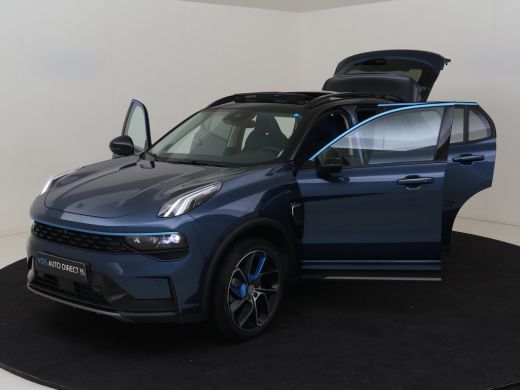 Lynk & Co 01 1.5 Panorama Dak | 20" Lichtmetaal | Parkeersensoren Voor + Achter | Carplay | Elek. Stoelen | Cl... ActivLease financial lease