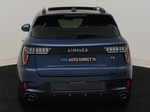 Lynk & Co 01 1.5 Panorama Dak | 20" Lichtmetaal | Parkeersensoren Voor + Achter | Carplay | Elek. Stoelen | Cl... ActivLease financial lease