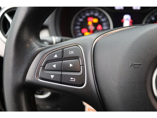 Mercedes-Benz B-Klasse 180 Ambition Automaat | Achterbank in delen neerklapbaar | Airco | Bagagedek ActivLease financial lease