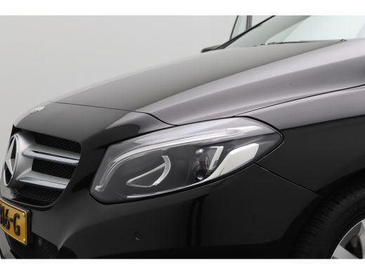 Mercedes-Benz B-Klasse 180 Ambition Automaat | Achterbank in delen neerklapbaar | Airco | Bagagedek ActivLease financial lease