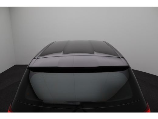 Mercedes-Benz B-Klasse 180 Ambition Automaat | Achterbank in delen neerklapbaar | Airco | Bagagedek ActivLease financial lease