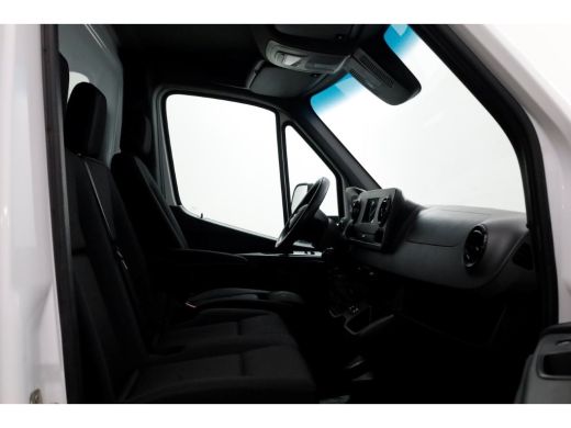 Mercedes-Benz Sprinter 515 CDI 150pk RWD L2 Koelwagen 12V+230V Xarios 5 01-2023 ActivLease financial lease