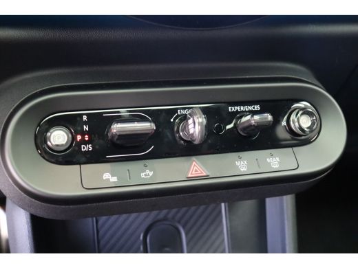 Mini 3-Deurs John Cooper Works Automaat / Pakket XL / 18" JCW Lap Spoke 2-tone ActivLease financial lease