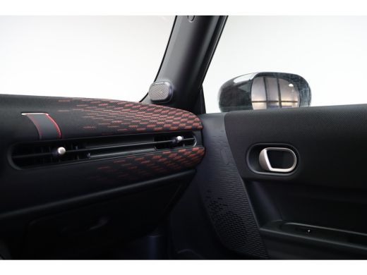 Mini 3-Deurs John Cooper Works Automaat / Pakket XL / 18" JCW Lap Spoke 2-tone ActivLease financial lease