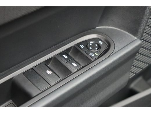 Mini Cooper Cabrio Cooper C John Cooper Works Automaat / Pakket XL / 18" JCW Lap Spoke 2-tone ActivLease financial lease