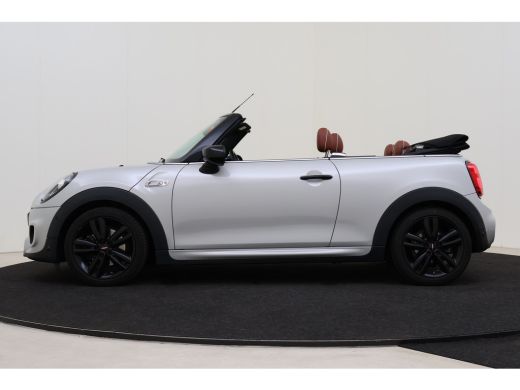 Mini Cooper S Cabrio Cooper S John Cooper Works Automaat / Achteruitrijcamera / Comfort Access / LED / Comfortstoelen ... ActivLease financial lease