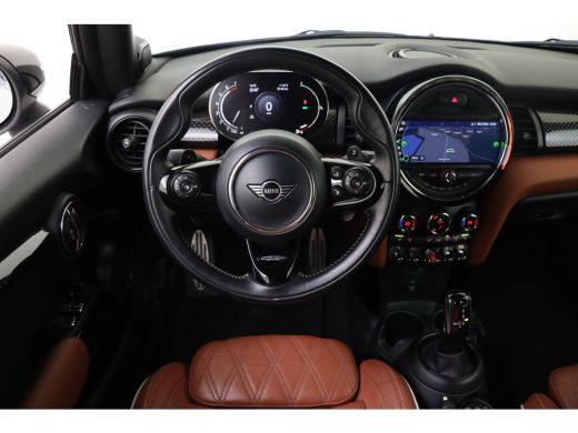 Mini Cooper S Cabrio Cooper S John Cooper Works Automaat / Achteruitrijcamera / Comfort Access / LED / Comfortstoelen ... ActivLease financial lease