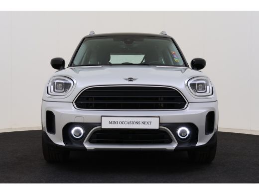 Mini Countryman Cooper Classic Automaat / Achteruitrijcamera / LED / Comfortstoelen / Airconditioning / Cruise Co... ActivLease financial lease