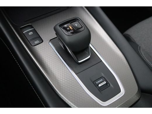 Nissan QASHQAI 1.3DIG-T MHEV 158PK Automaat N-Connecta Panoramadak/Winter-pack/Elektr.-klep/Head-Up/Adapt.-cruise ActivLease financial lease