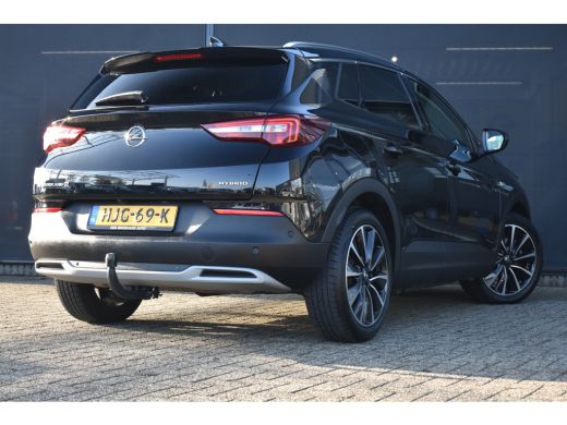 Opel Grandland X 1.6 Turbo Hybrid Ultimate 225pk | Afn. Trekhaak | Vol-Leder | Adaptive Cruise | LED-Adaptive | El... ActivLease financial lease