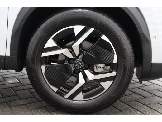 Peugeot 2008 1.2 PURETECH 130PK ALLURE PACK AUTOMAAT / NAVI / LEDER / CLIMA / LED / PDC / 17" LMV / CAMERA / W... ActivLease financial lease