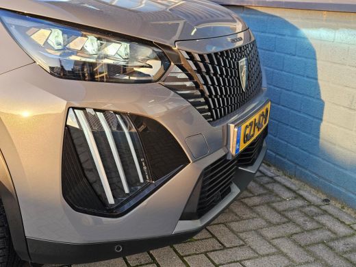 Peugeot 2008 GT 1.2 Hybrid 136 PK Schuif/Kantel Dak | Apple Carplay/Android Auto | Keyless Entry & Start ActivLease financial lease