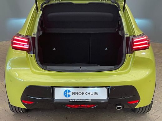 Peugeot 208 1.2 Hybrid 110 e-DCS6 GT Navigatie | Camera V+A | Climate | Cruise | Apple Carplay/Android Auto | ActivLease financial lease