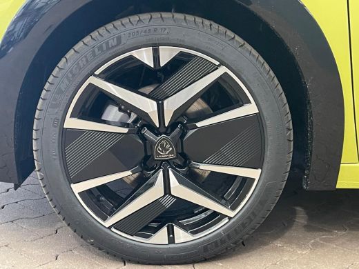 Peugeot 208 1.2 Hybrid 110 e-DCS6 GT Navigatie | Camera V+A | Climate | Cruise | Apple Carplay/Android Auto | ActivLease financial lease