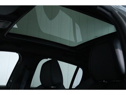 Peugeot 208 Hybrid 110 e-DCS6 GT | Cruise Control | Panoramadak | 360 Camera | Carplay | Keyless ActivLease financial lease