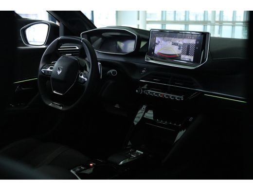 Peugeot 208 Hybrid 110 e-DCS6 GT | Cruise Control | Panoramadak | 360 Camera | Carplay | Keyless ActivLease financial lease