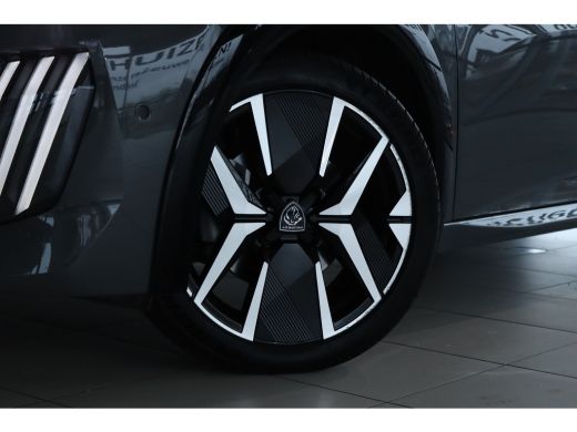Peugeot 208 Hybrid 110 e-DCS6 GT | Cruise Control | Panoramadak | 360 Camera | Carplay | Keyless ActivLease financial lease