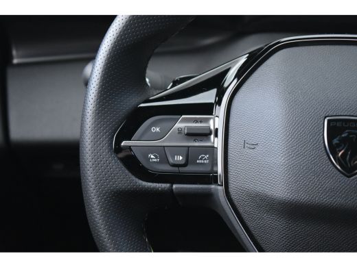 Peugeot 308 SW 1.2 Hybrid 145 e-DCS6 GT | Navigatie | Adaptive Cruise | Half-Leder | Voorruitverwarming | Sfe... ActivLease financial lease