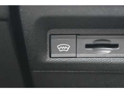 Peugeot 308 SW 1.2 Hybrid 145 e-DCS6 GT | Navigatie | Adaptive Cruise | Half-Leder | Voorruitverwarming | Sfe... ActivLease financial lease