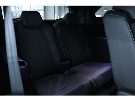 Peugeot 5008 1.2 Hybrid 145 GT | Cruise Control | 7-Persoons | Stuur+Stoelverwarming | MATRIX LED | Keyless | ... ActivLease financial lease