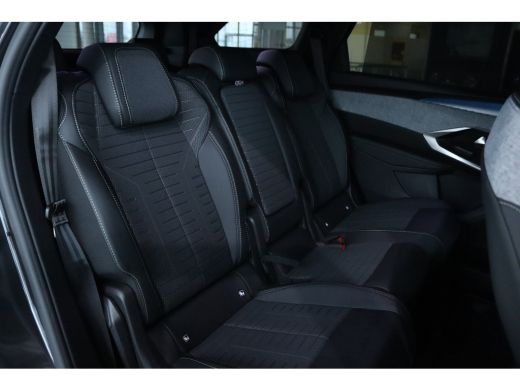 Peugeot 5008 1.2 Hybrid 145 GT | Cruise Control | 7-Persoons | Stuur+Stoelverwarming | MATRIX LED | Keyless | ... ActivLease financial lease