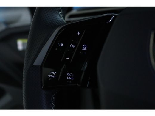 Peugeot 5008 1.2 Hybrid 145 GT | Cruise Control | 7-Persoons | Stuur+Stoelverwarming | MATRIX LED | Keyless | ... ActivLease financial lease