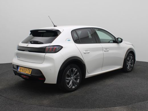 Peugeot e-208 EV Allure Pack 50 kWh | Achteruitrijcamera | Airco (automatisch) | Apple Carplay/Android Auto|tel... ActivLease financial lease