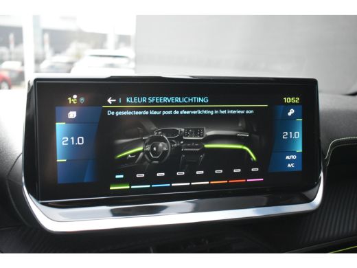 Peugeot e-208 EV GT 350 50 kWh 3 Fase 87%SOH! | 3D Navigatie | Sfeerverlichting | Dodehoek-Detectie | Keyless-S... ActivLease financial lease