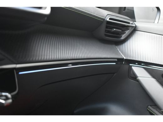 Peugeot e-208 EV GT 350 50 kWh 3 Fase 87%SOH! | 3D Navigatie | Sfeerverlichting | Dodehoek-Detectie | Keyless-S... ActivLease financial lease