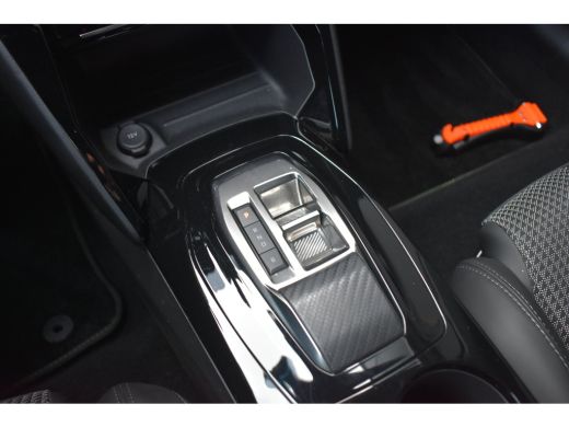 Peugeot e-208 EV GT 350 50 kWh 3 Fase 87%SOH! | 3D Navigatie | Sfeerverlichting | Dodehoek-Detectie | Keyless-S... ActivLease financial lease