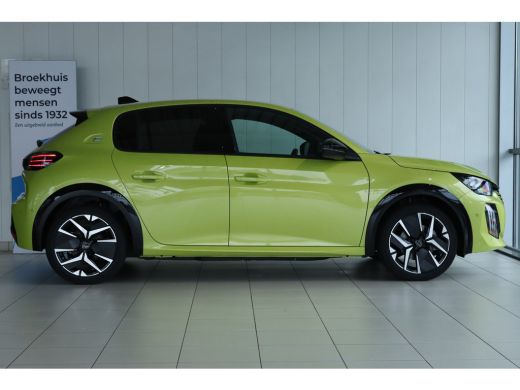 Peugeot e-208 GT | Adaptieve cruise control met Stop&Go functie | Elektrische parkeerrem | Elektrische parkeerrem ActivLease financial lease