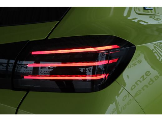 Peugeot e-208 GT | Adaptieve cruise control met Stop&Go functie | Elektrische parkeerrem | Elektrische parkeerrem ActivLease financial lease