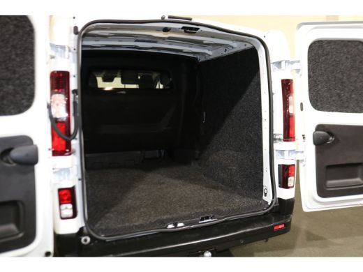 Renault Trafic 2.0 Blue dCi 150pk L2 H1 Advance DC ActivLease financial lease