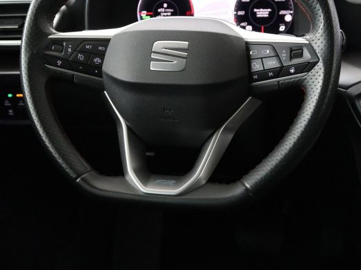 Seat Leon 1.4 e-Hybrid FR Business | Trekhaak | Stoelverwarming | Camera | Adaptive cruise | Full LED | Spo... ActivLease financial lease