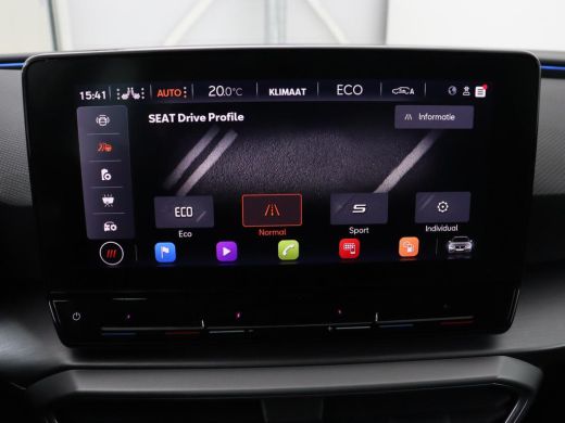 Seat Leon 1.4 e-Hybrid FR Business | Trekhaak | Stoelverwarming | Camera | Adaptive cruise | Full LED | Spo... ActivLease financial lease